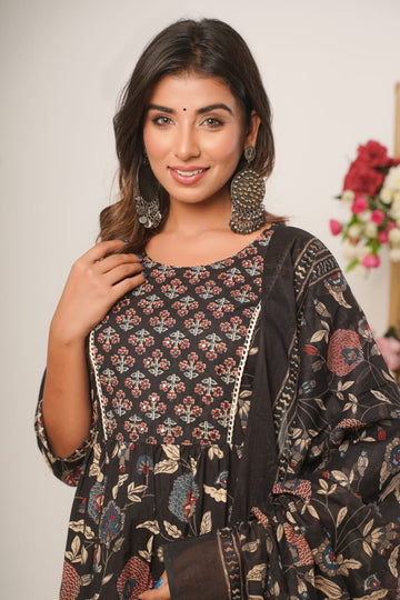 Black Colour Flower Print 3 Piece Kurta with Pant and Dupatta